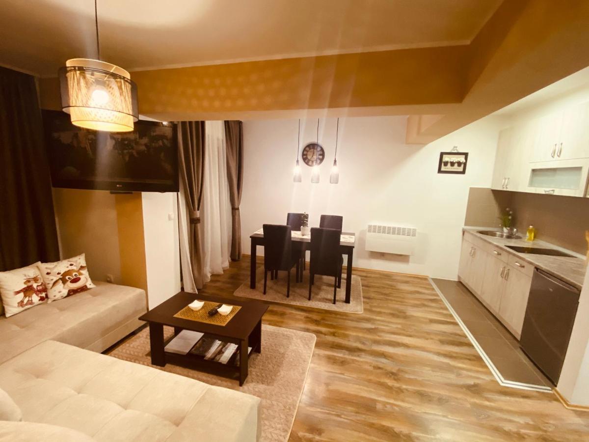 Ana Luxury Apartment **** Nova Varos Bagian luar foto